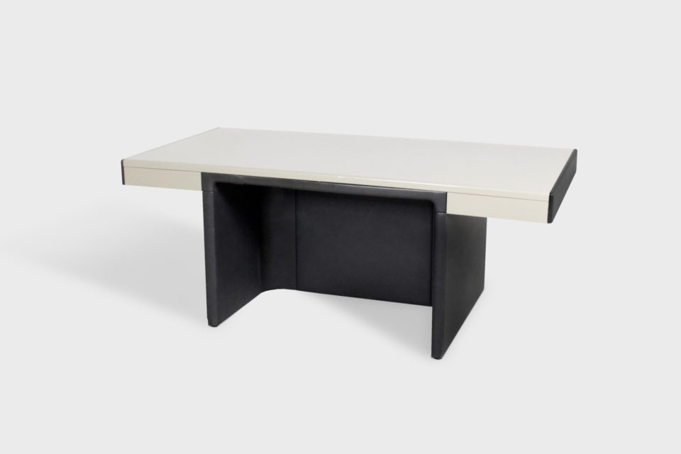 Minimalist Space Age Desk by Planmöbel