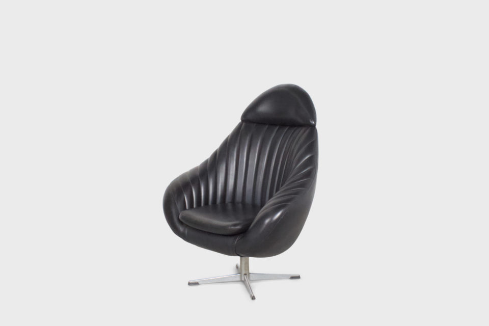 Black Rohe Noordwolde Egg Chair