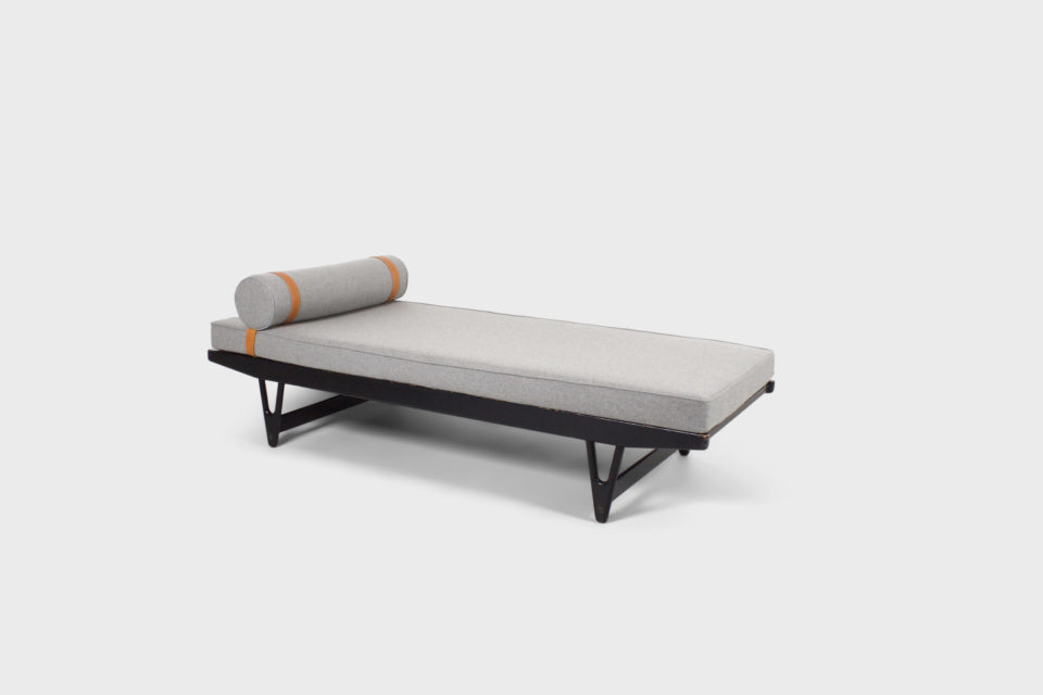 Wooden Scandinavian Daybed by Gemla Diö