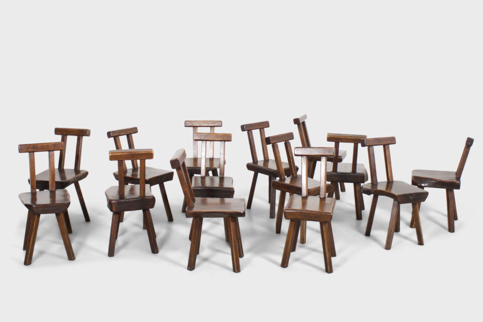 15 Sculptural Brutalist Chairs in Solid Pine by Mobichalet, 1950s